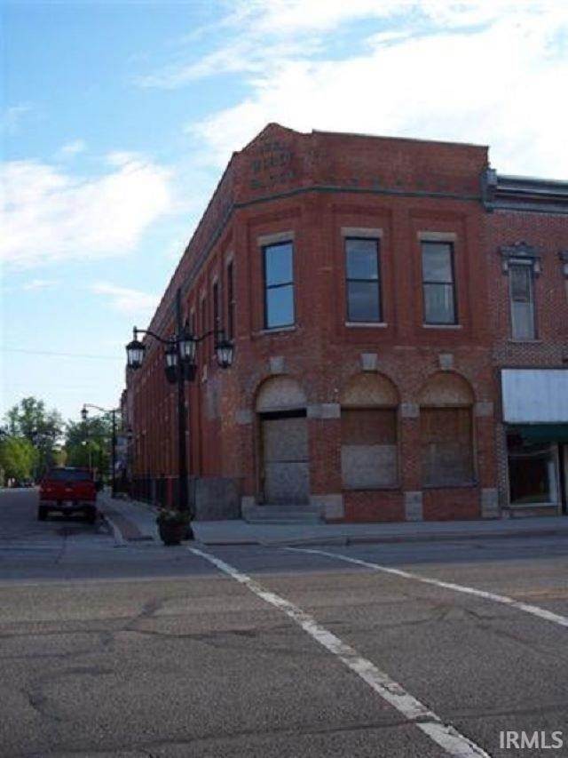Commercial for Sale at 202 E Main Street North Manchester, Indiana 46962 United States