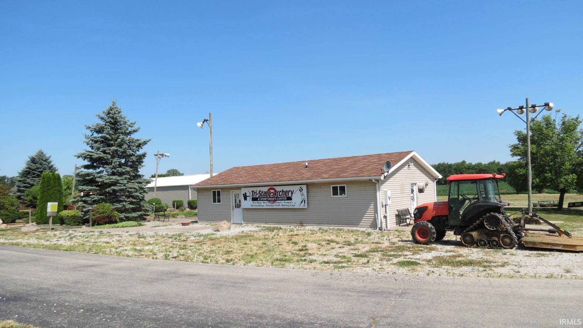 Commercial for Sale at 2004 W North Street Kendallville, Indiana 46755 United States