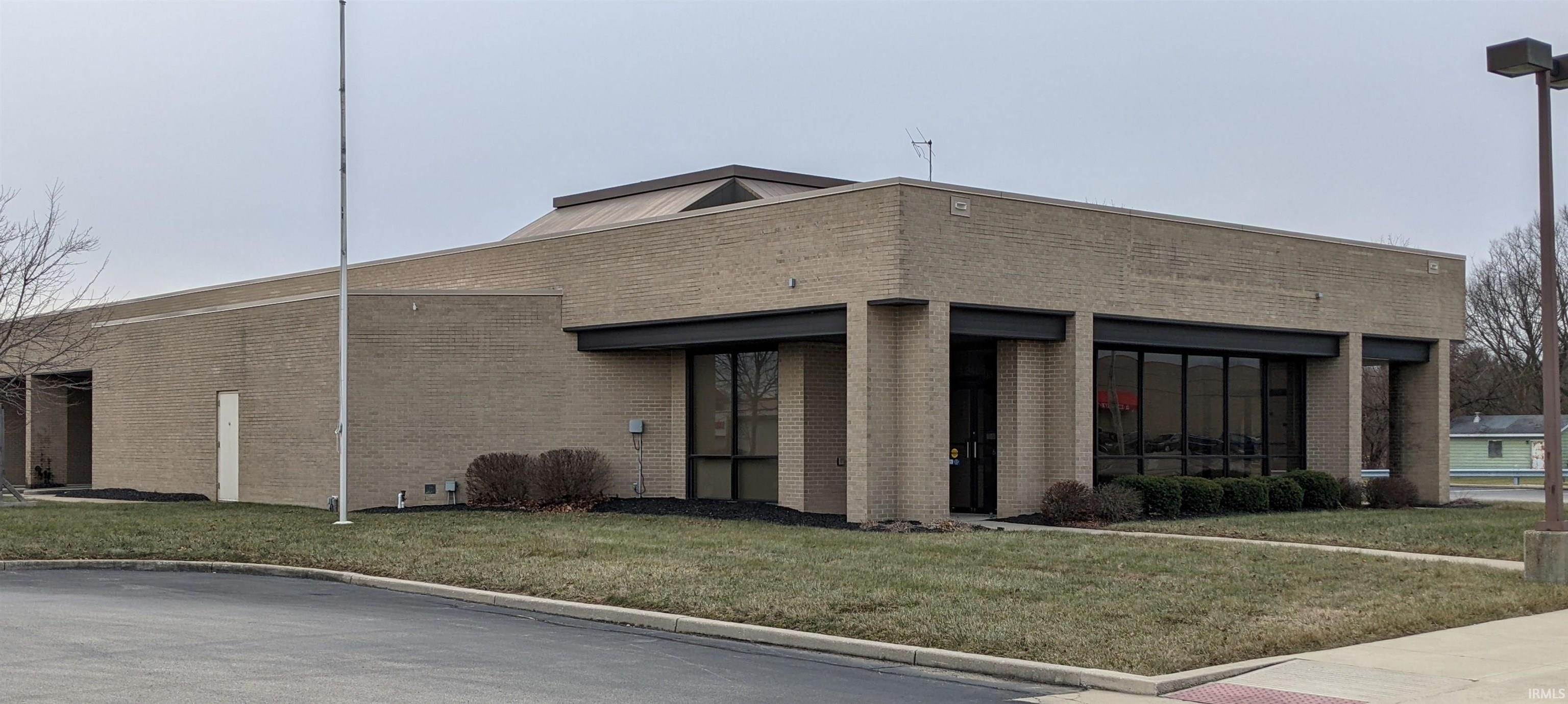 Commercial for Sale at 2405 W Jefferson Road Kokomo, Indiana 46901 United States