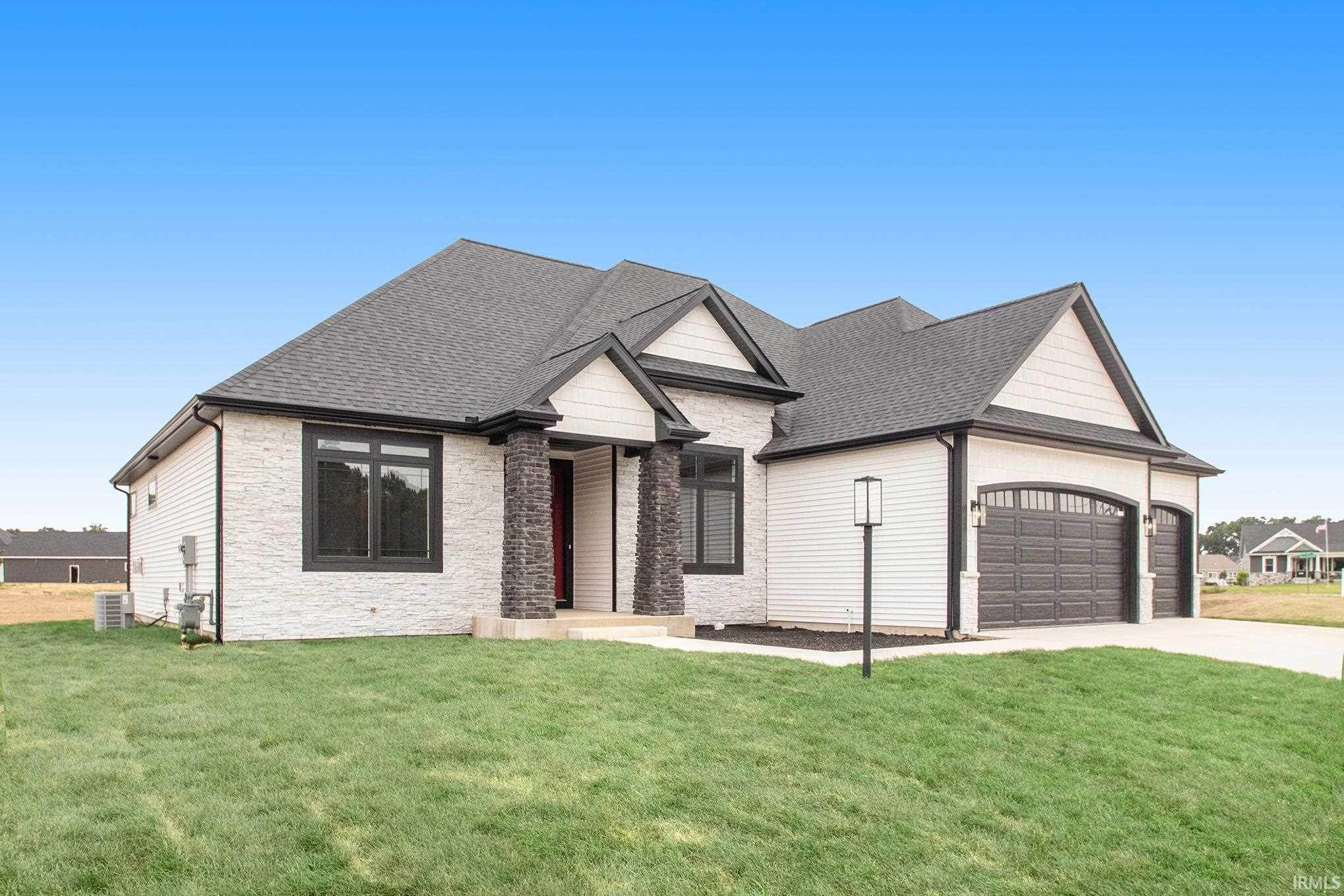 Single Family Homes для того Продажа на 54580 Columbia Bay Drive Osceola, Индиана 46561 Соединенные Штаты