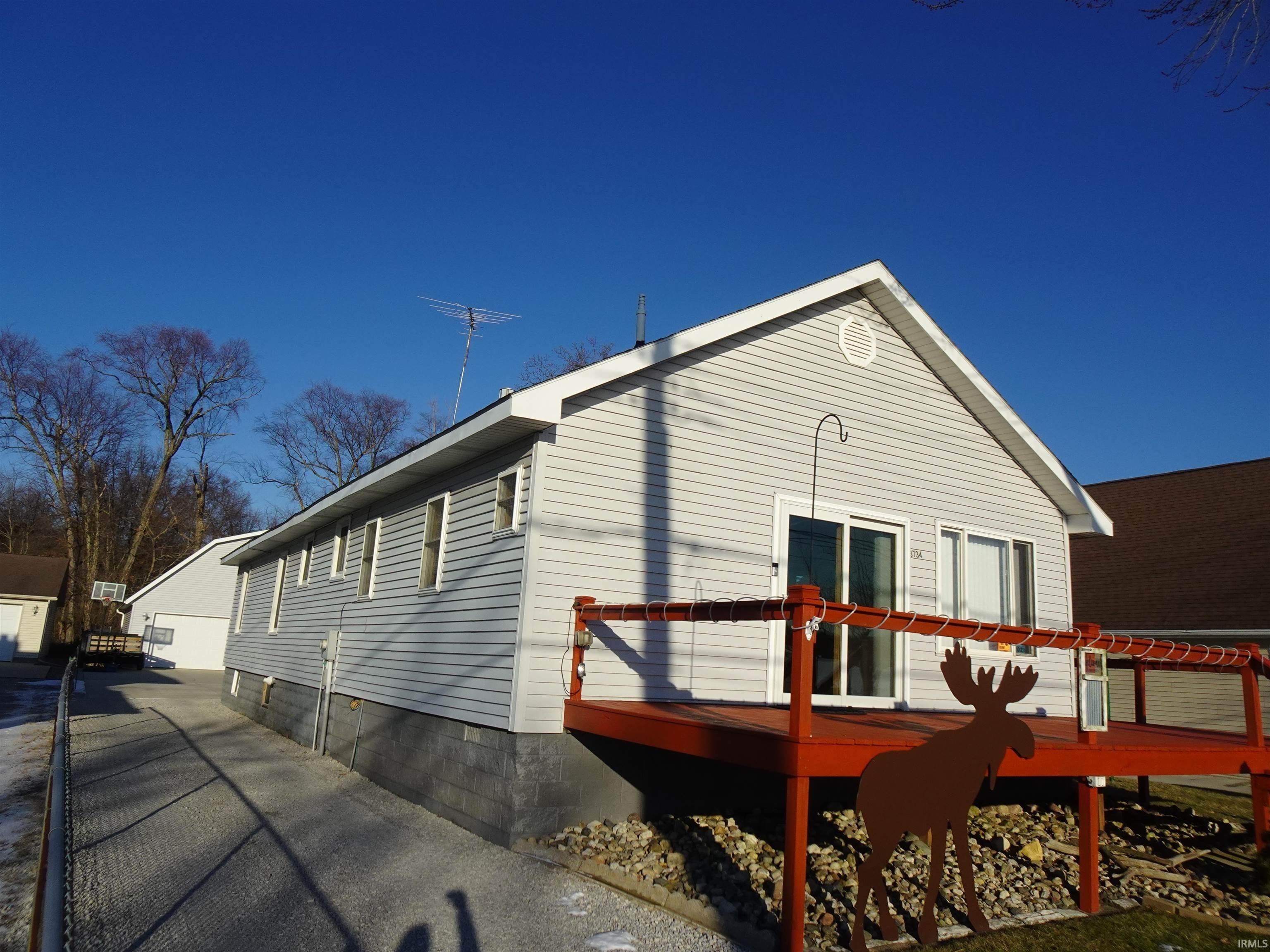 Single Family Homes por un Venta en 3734 S County Road 210 Knox, Indiana 46534 Estados Unidos
