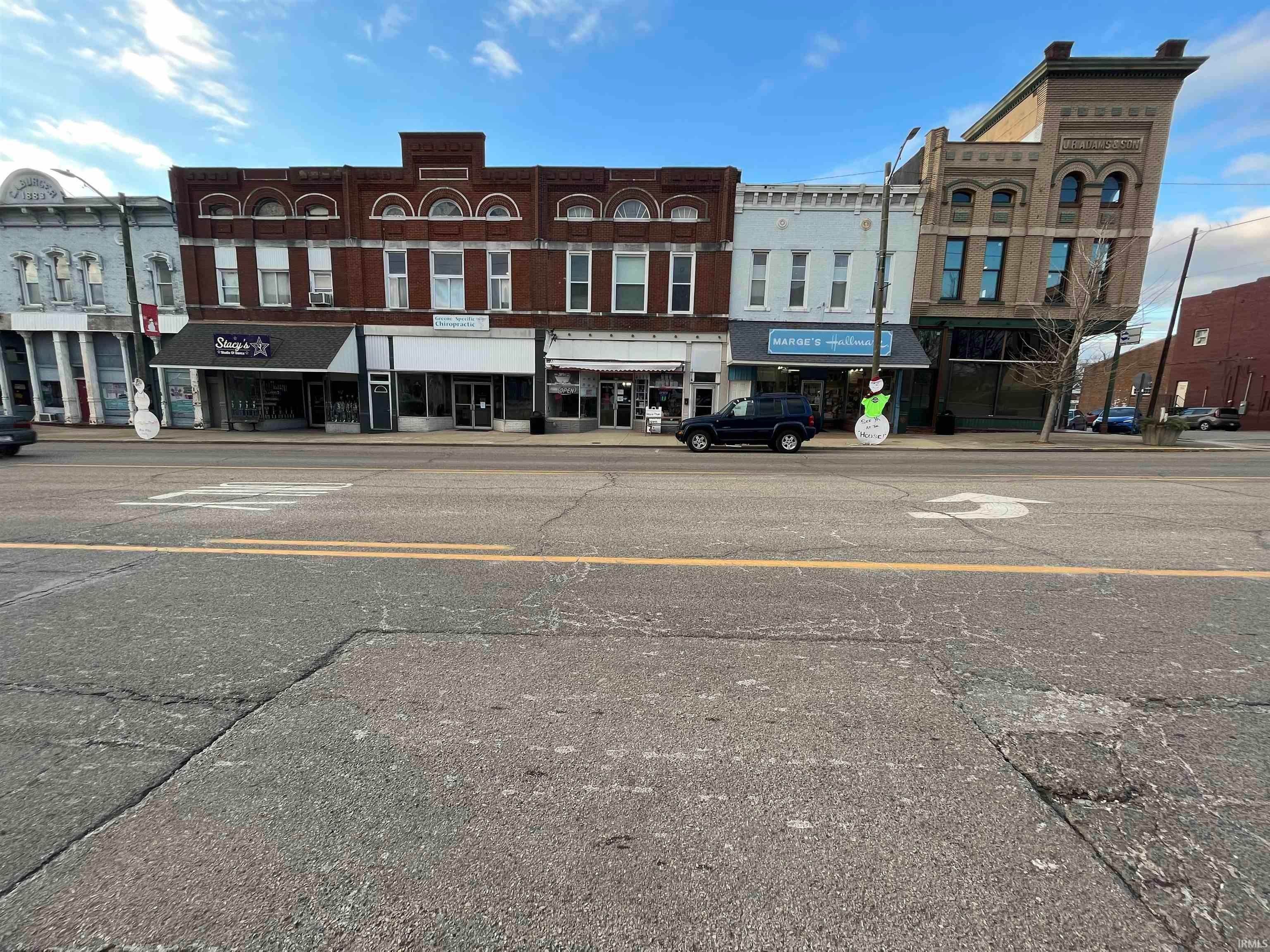 Commercial for Sale at 714 E Main Street Petersburg, Indiana 47567 United States