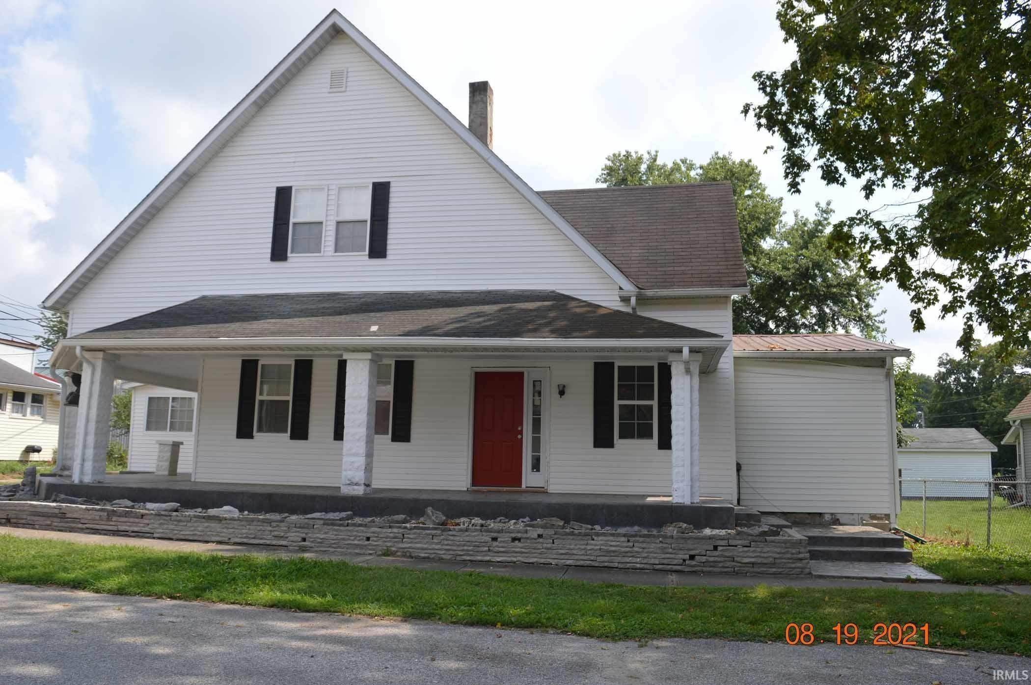 Duplex Homes pour l Vente à 11 S 4th Street Gosport, Indiana 47433 États-Unis