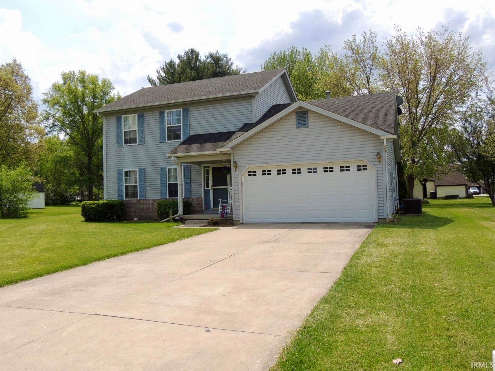 Single Family Homes для того Продажа на 203 W Ramey Street Rossville, Индиана 46065 Соединенные Штаты