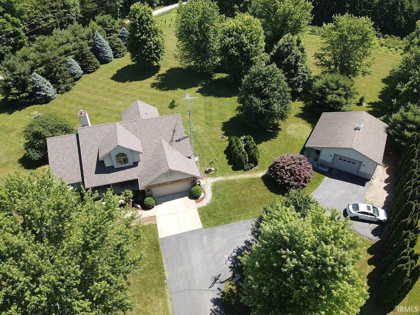 Single Family Homes 为 销售 在 7913 N 900 E Lafayette, 印第安纳州 47905 美国