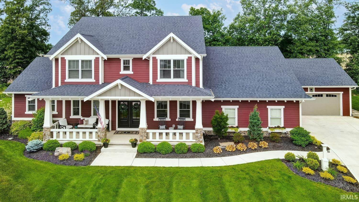 Single Family Homes 为 销售 在 289 Savo Rock Court Fort Wayne, 印第安纳州 46845 美国