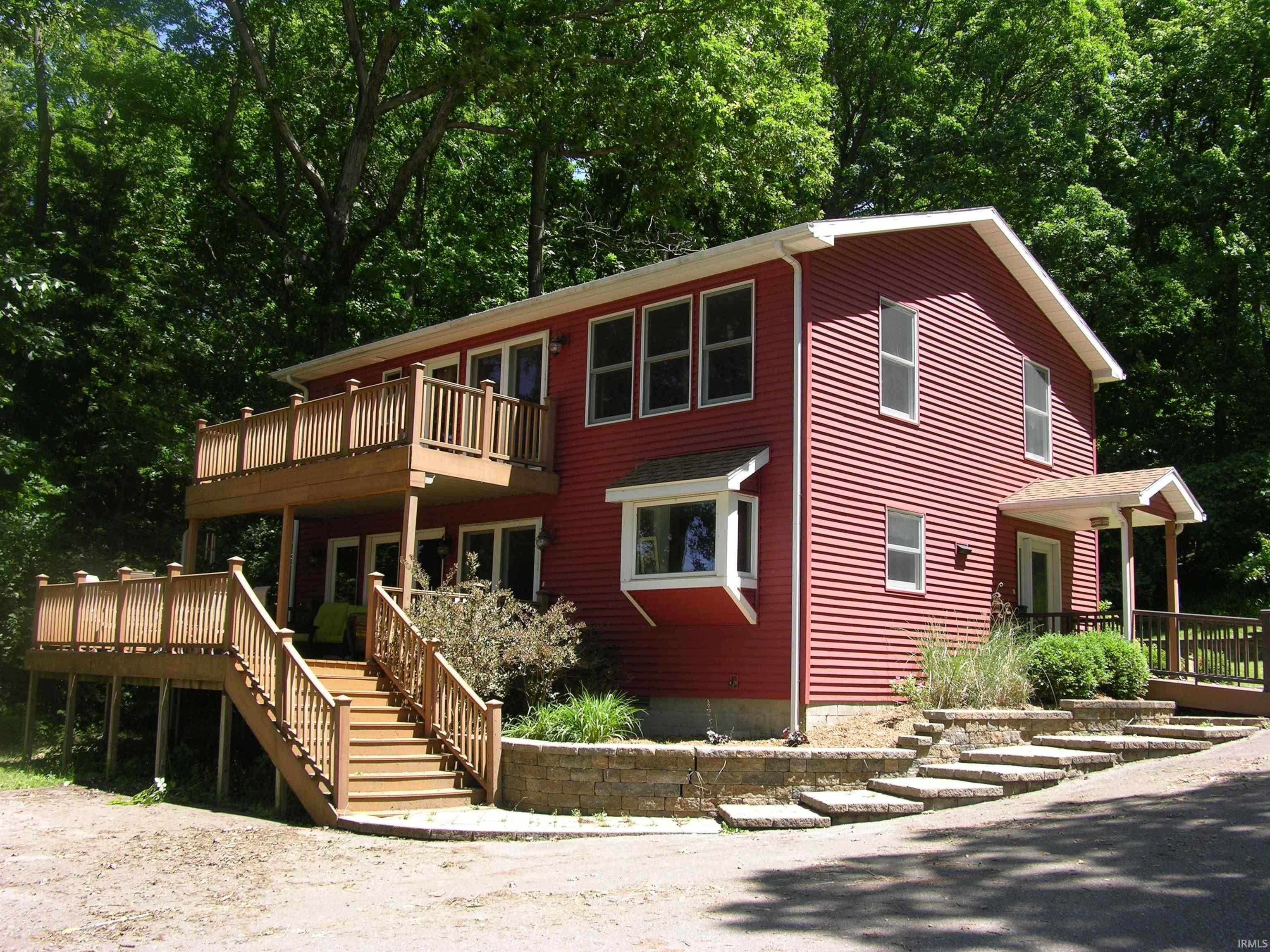 Single Family Homes для того Продажа на 6101 E Woodhaven Court Monticello, Индиана 47960 Соединенные Штаты