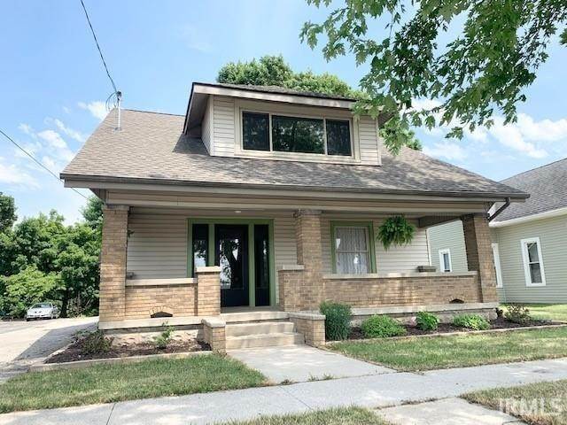 Single Family Homes 为 销售 在 806 Michigan Road Burlington, 印第安纳州 46915 美国