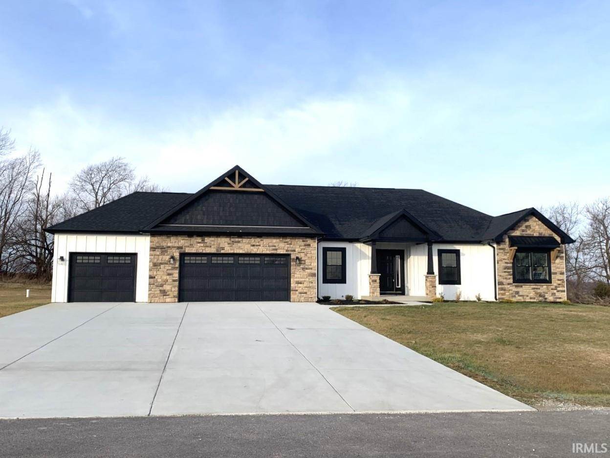 Single Family Homes для того Продажа на 1411 Redwood Drive Crawfordsville, Индиана 47933 Соединенные Штаты