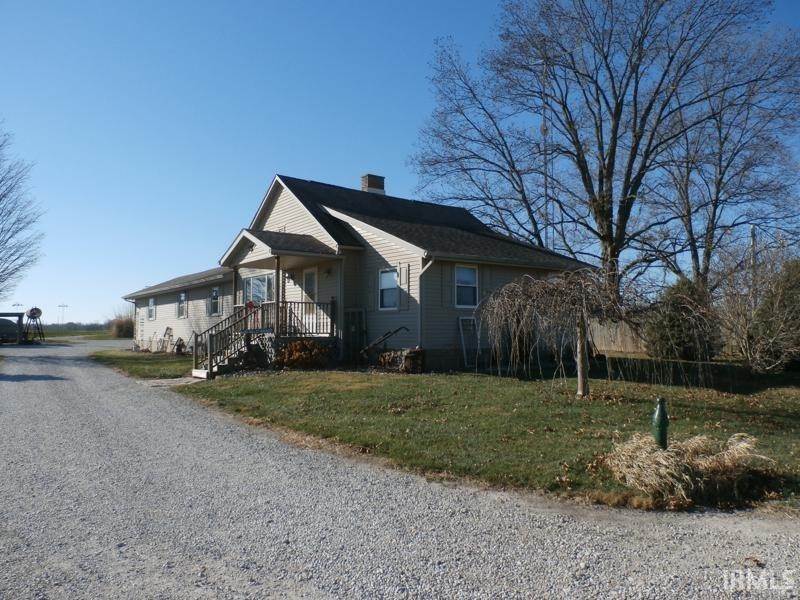 Single Family Homes por un Venta en 594 E 600 S Road Carlisle, Indiana 47838 Estados Unidos