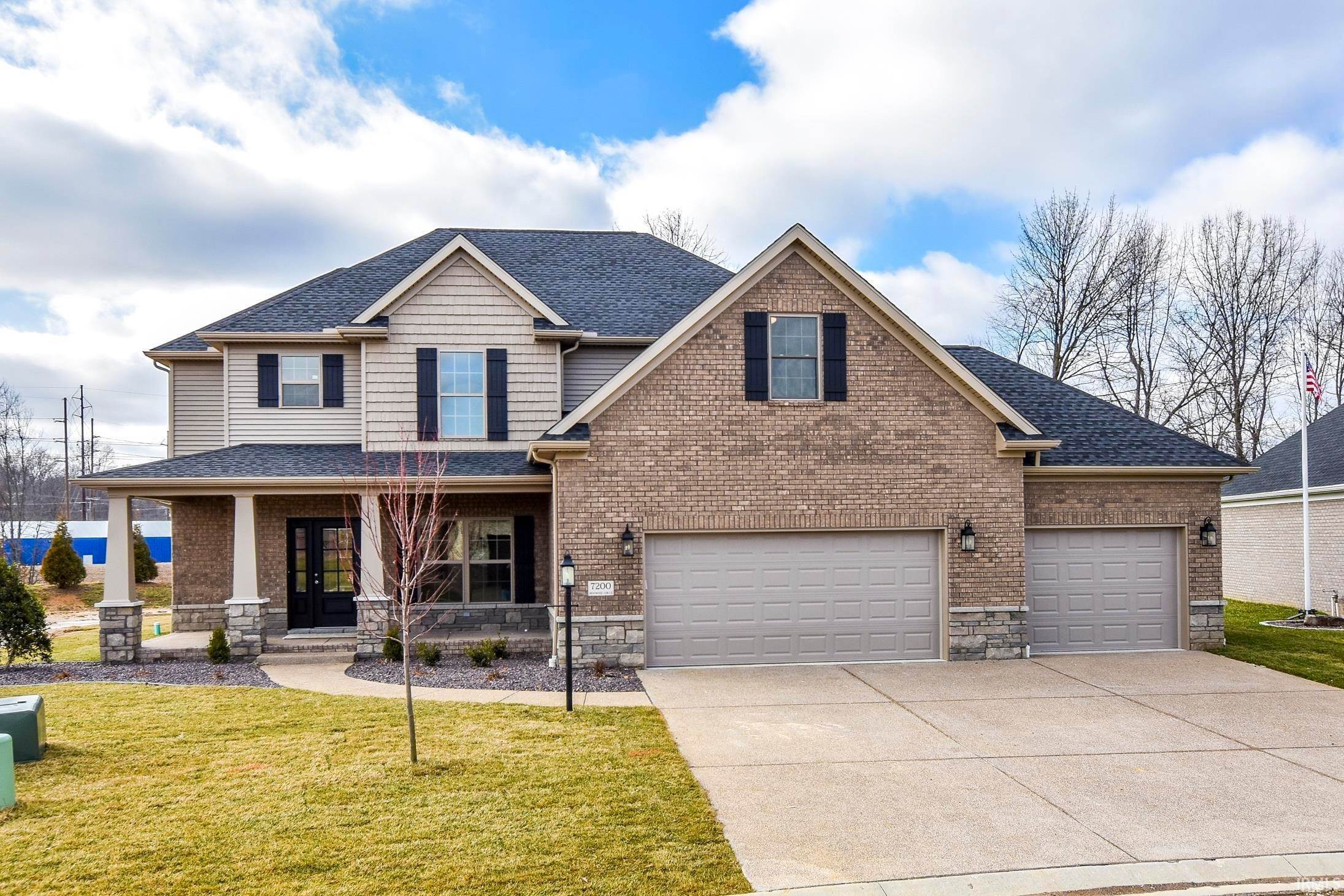 Single Family Homes por un Venta en 7200 Ironwood Circle Newburgh, Indiana 47630 Estados Unidos