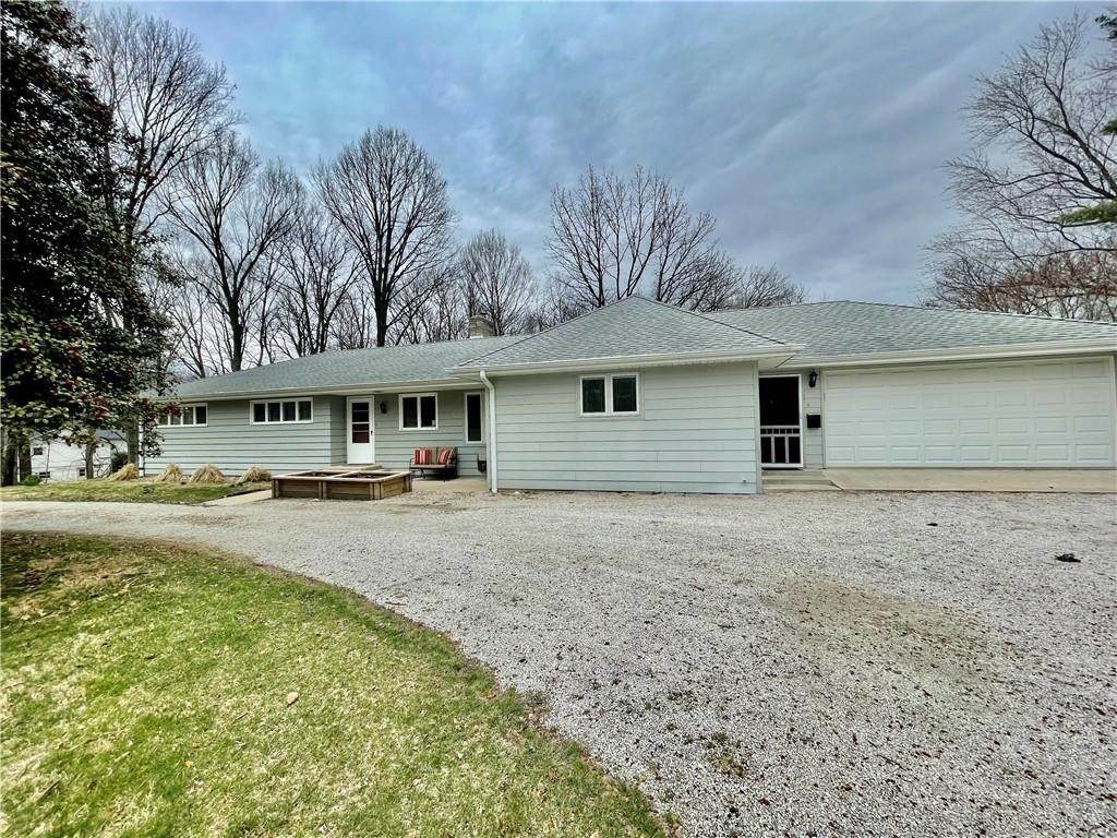 Single Family Homes for Sale at 2438 W Us Highway 136 Covington, Indiana 47932 United States