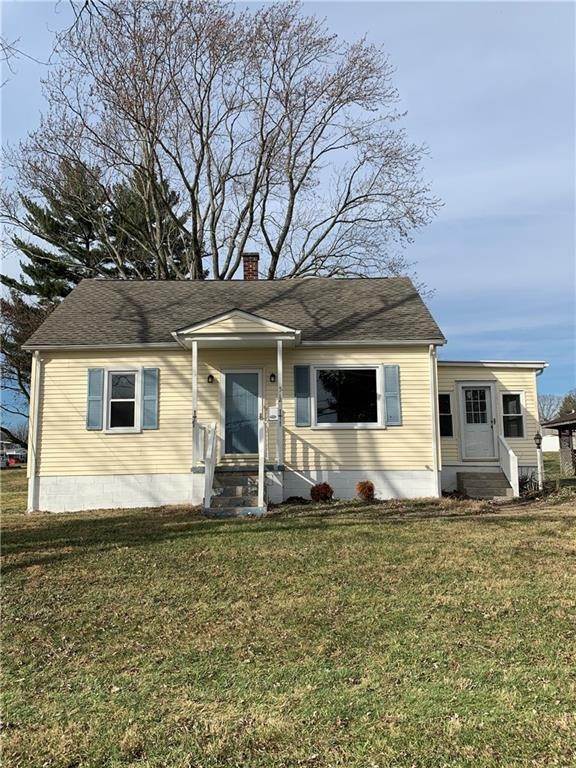 Single Family Homes for Sale at 512 S Poplar Street Brownstown, Indiana 47220 United States