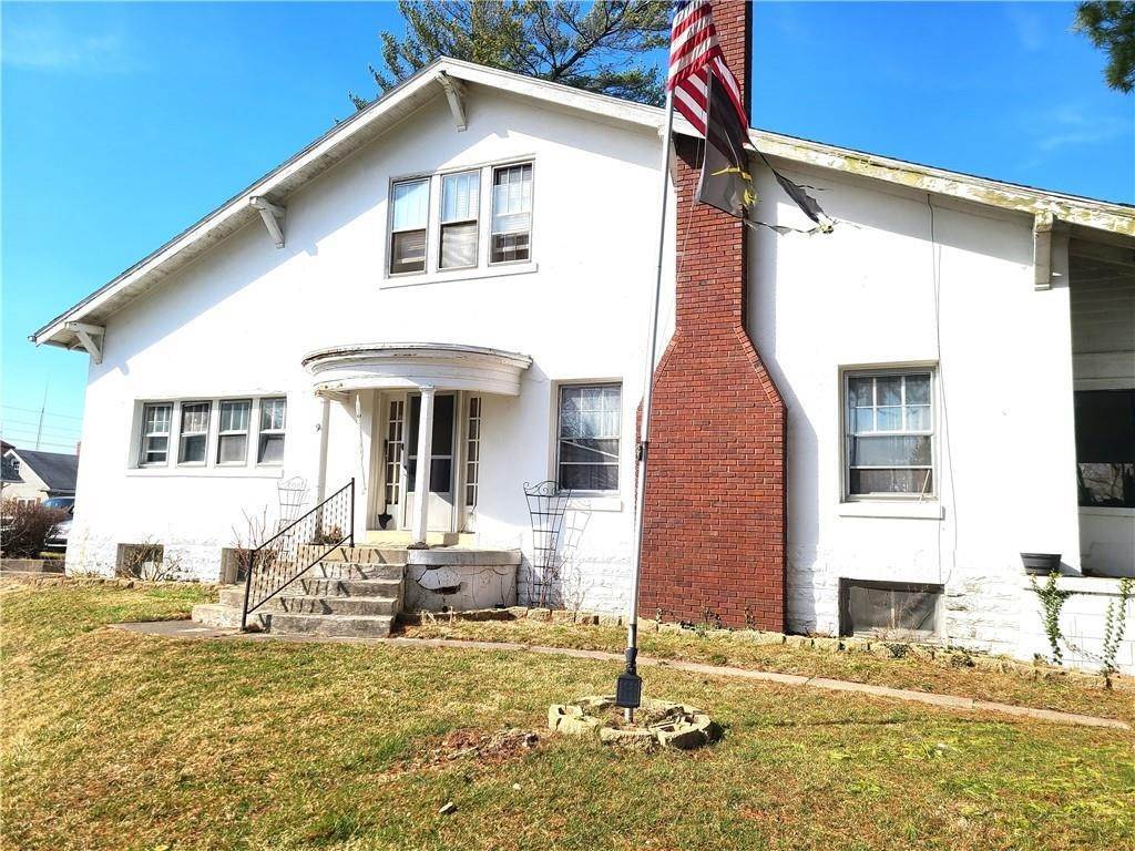 Single Family Homes 为 销售 在 9 Sedgwick Place Richmond, 印第安纳州 47374 美国