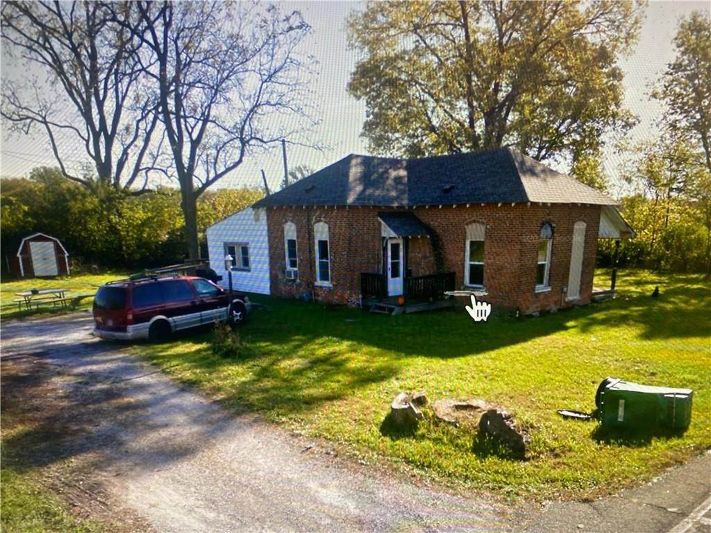 Single Family Homes por un Venta en 9163 Fortville Pike Fortville, Indiana 46040 Estados Unidos