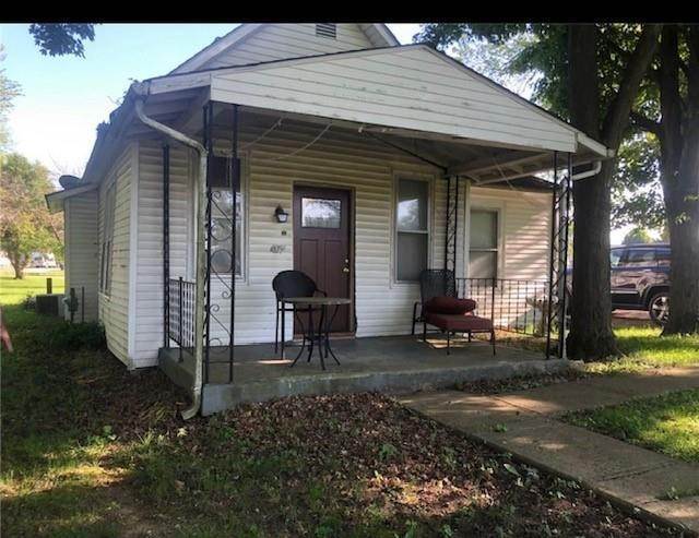 Single Family Homes для того Продажа на 409 W Elm Street Jamestown, Индиана 46147 Соединенные Штаты