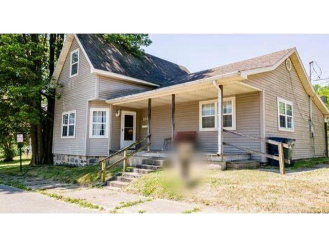 Single Family Homes для того Продажа на 204 S 8th Street Middletown, Индиана 47356 Соединенные Штаты