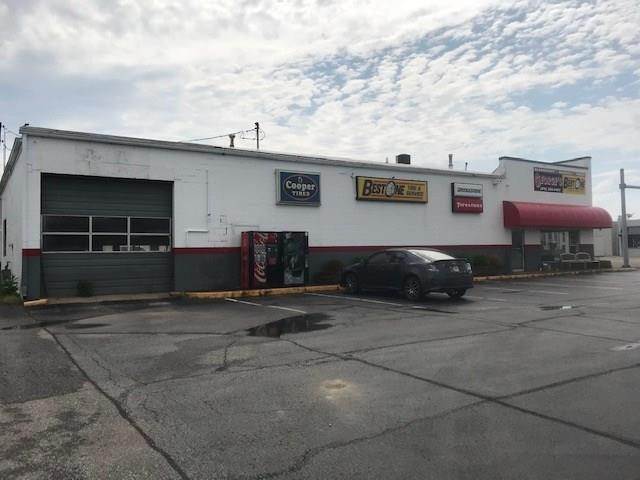 Retail - Commercial for Sale at 301 E 2nd Street Seymour, Indiana 47274 United States