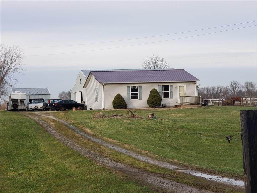 Single Family Homes por un Venta en 709 W County Road 1100 Roachdale, Indiana 46172 Estados Unidos