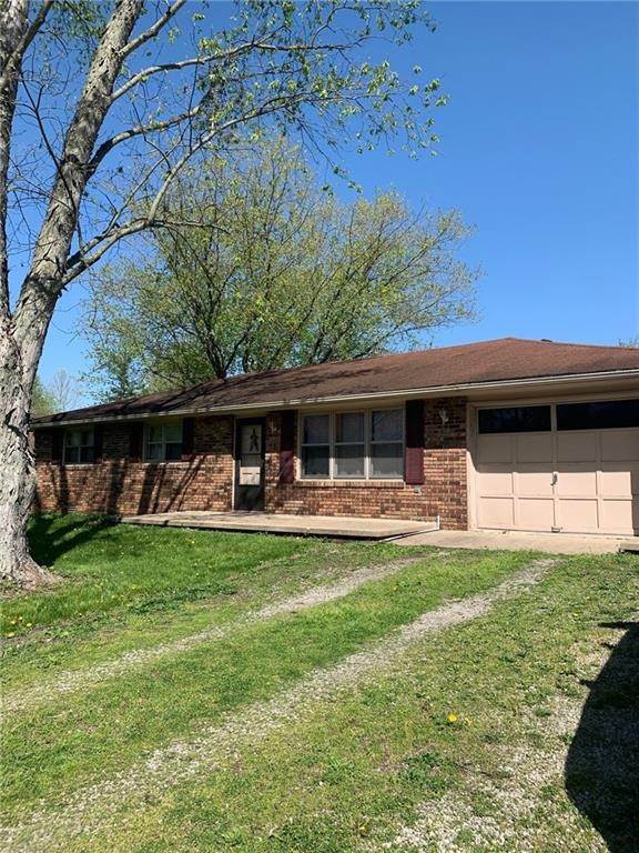 Single Family Homes for Sale at 3870 N County Road 300 North Vernon, Indiana 47265 United States