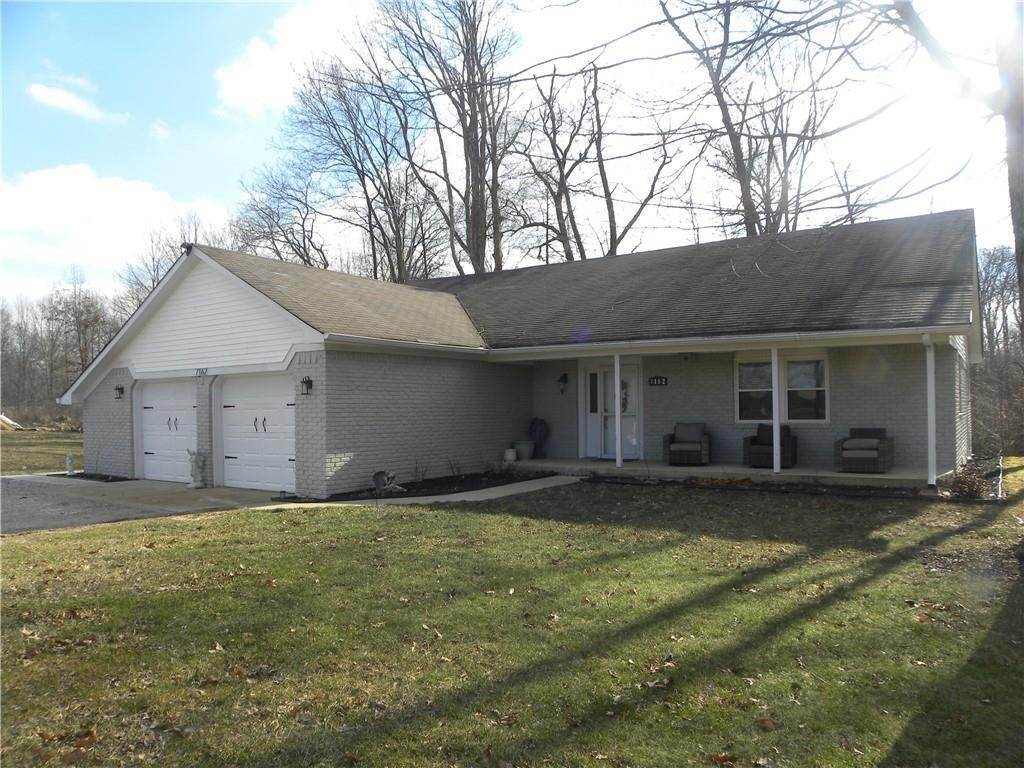 Single Family Homes por un Venta en 7162 Oak Ridge Drive Paragon, Indiana 46166 Estados Unidos