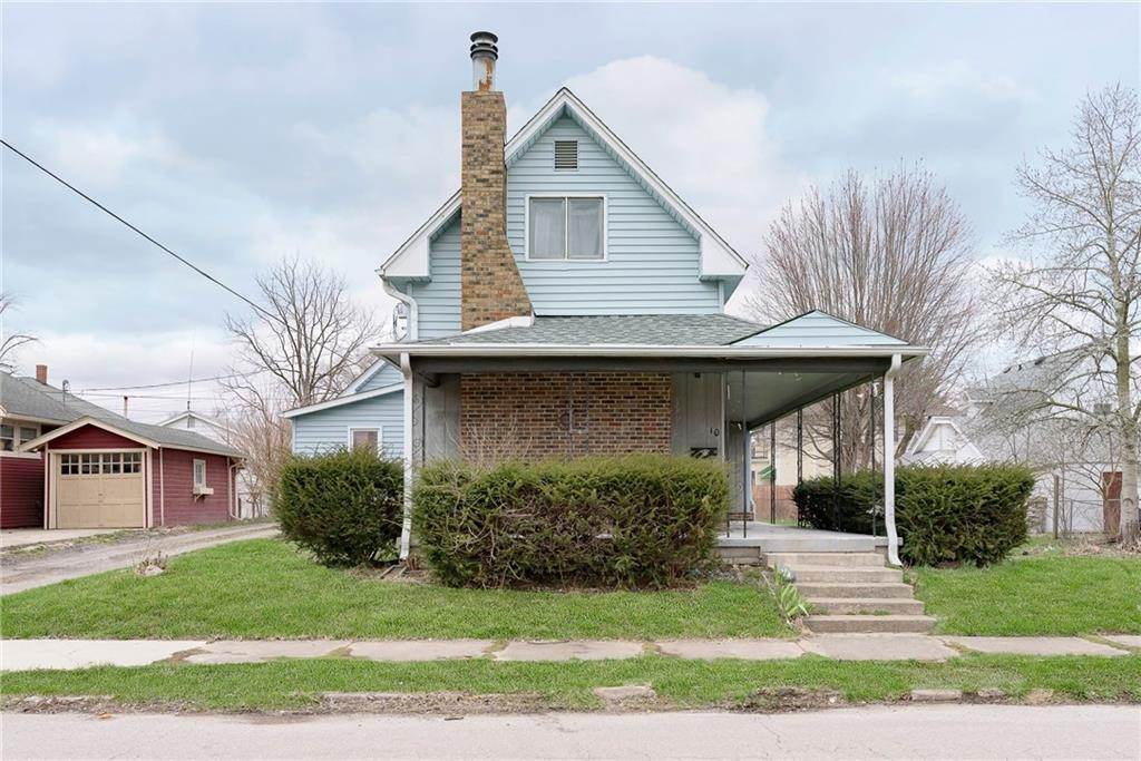 Single Family Homes 为 销售 在 10 W Barner Street Frankfort, 印第安纳州 46041 美国