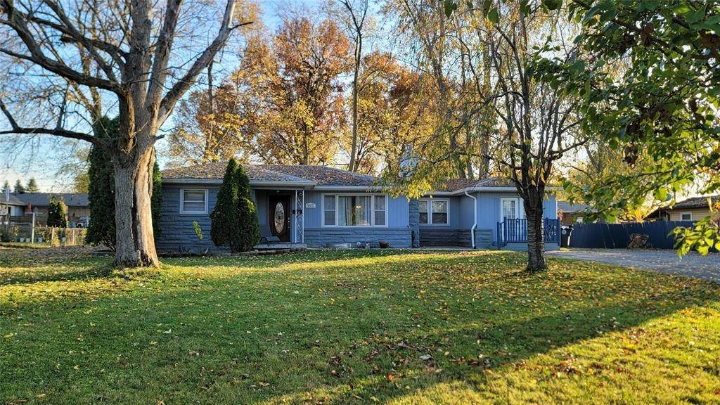 Single Family Homes для того Продажа на 6931 Clemdale Avenue Lawrence, Индиана 46226 Соединенные Штаты