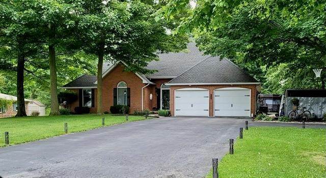 Single Family Homes для того Продажа на 8452 N 400 W Middletown, Индиана 47302 Соединенные Штаты
