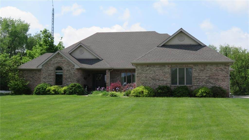 Single Family Homes por un Venta en 3861 E 300 North Road Crawfordsville, Indiana 47933 Estados Unidos
