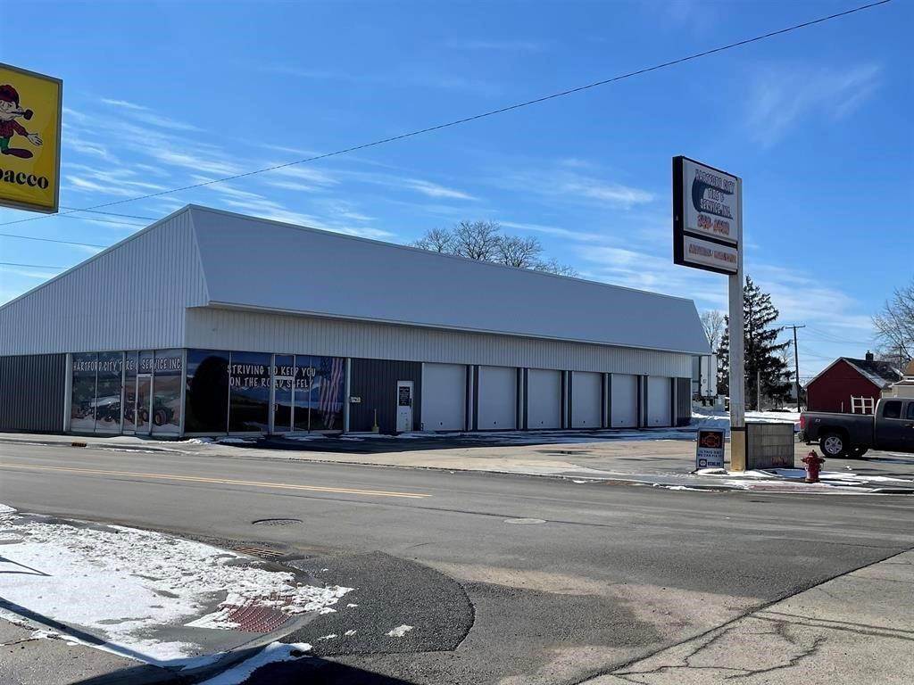 Retail - Commercial for Sale at 219 N Walnut Street Hartford City, Indiana 47348 United States