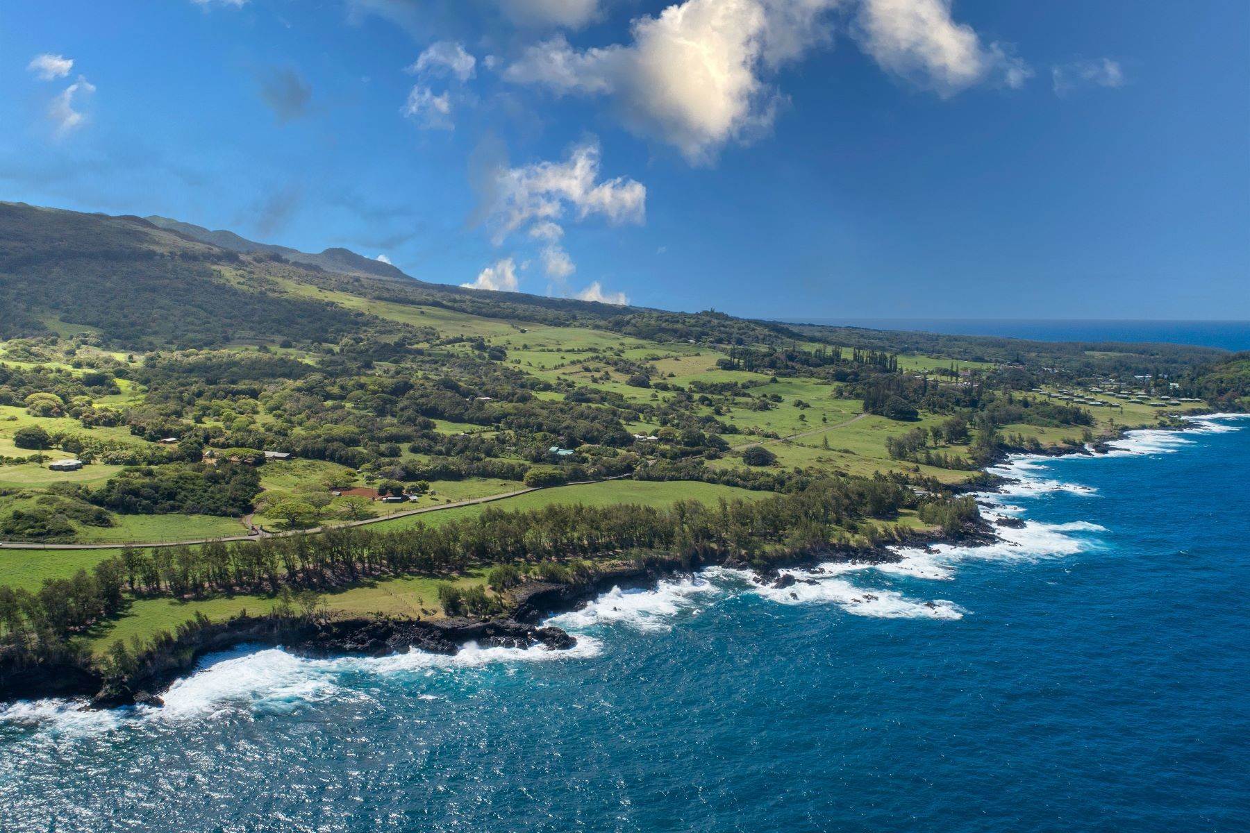 Земля для того Продажа на UNMATCHED EXTRAORDINARY OPPORTUNITY Hana Ranch, Maui Hana, Гавайи 96713 Соединенные Штаты