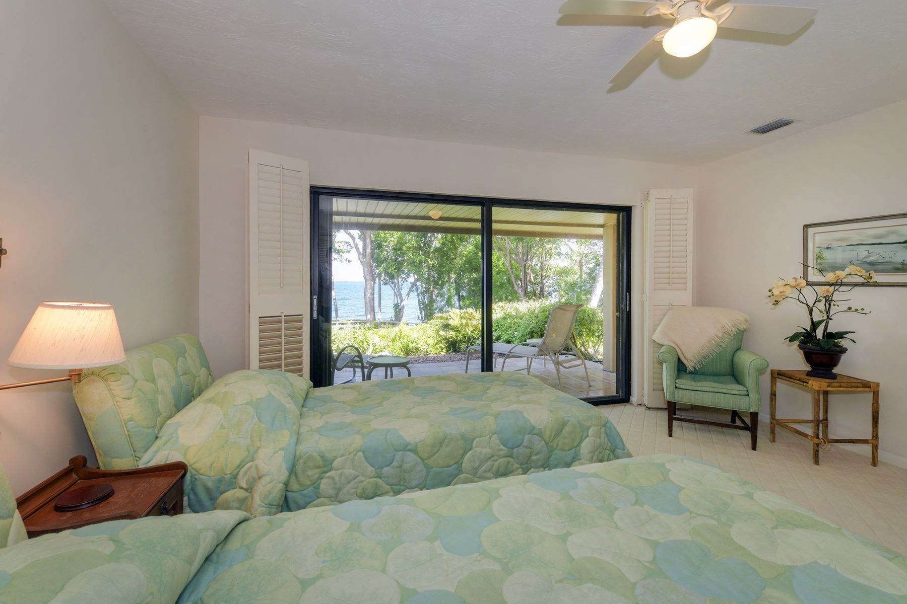 26. Property for Sale at Pumpkin Key 10 Cannon Point Key Largo, Florida 33037 United States