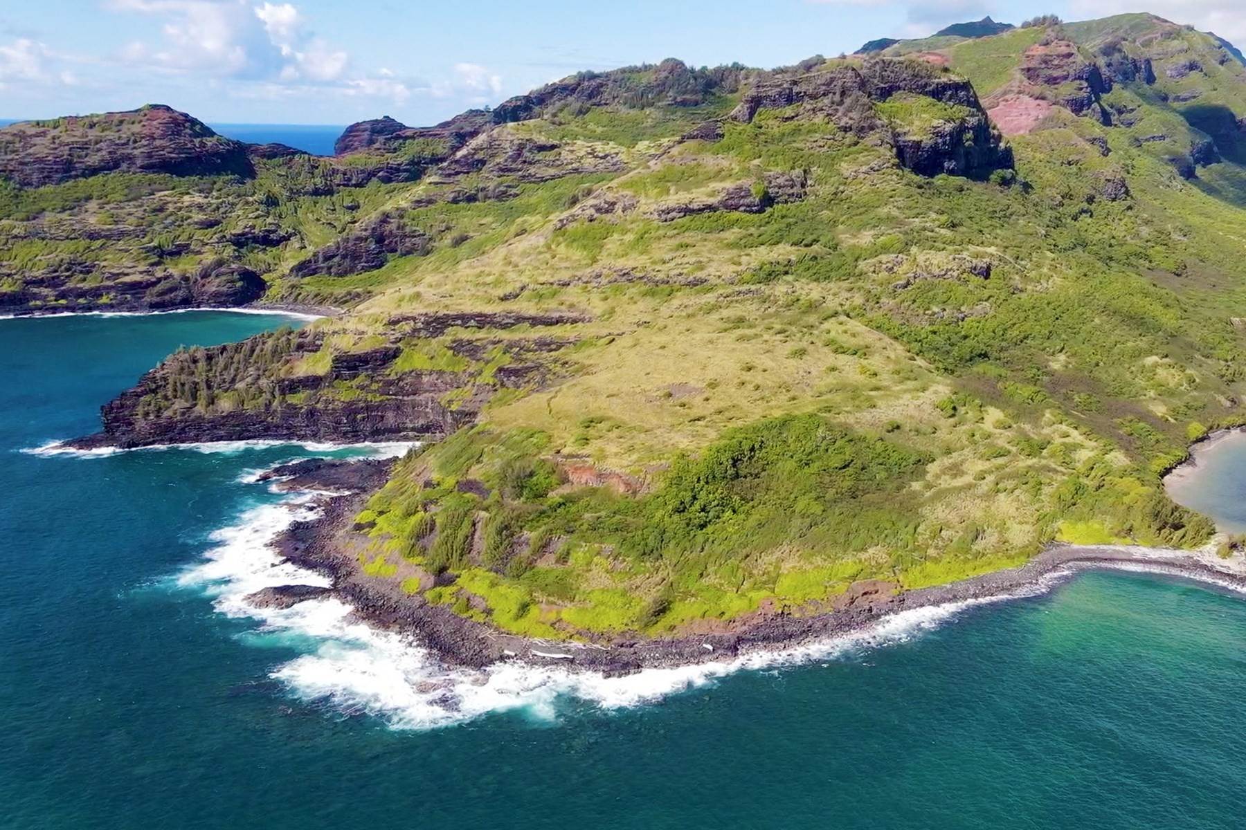 Property 为 销售 在 The Headlands of Kalanipu'u Niumalu 利湖埃, 夏威夷 96766 美国